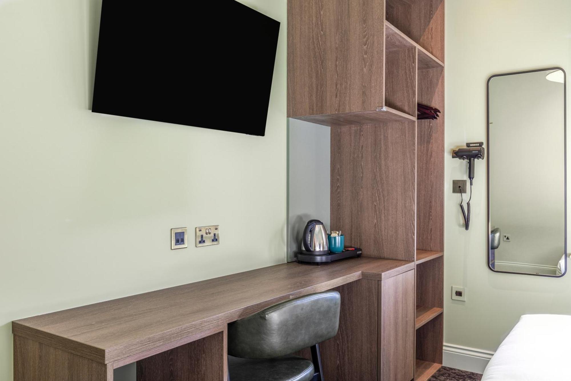 Clapham Гостевой дом 4*